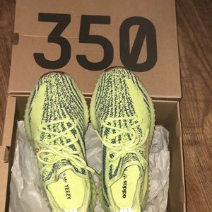 Yeezy boost 350